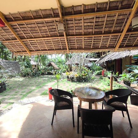 Sulu Sunset Beach Resort Nauhang Exterior photo