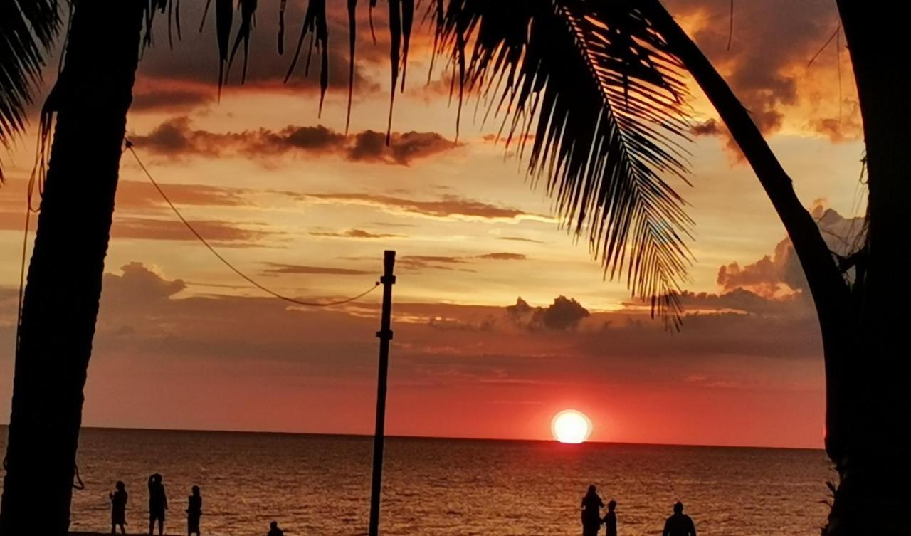 Sulu Sunset Beach Resort Nauhang Exterior photo