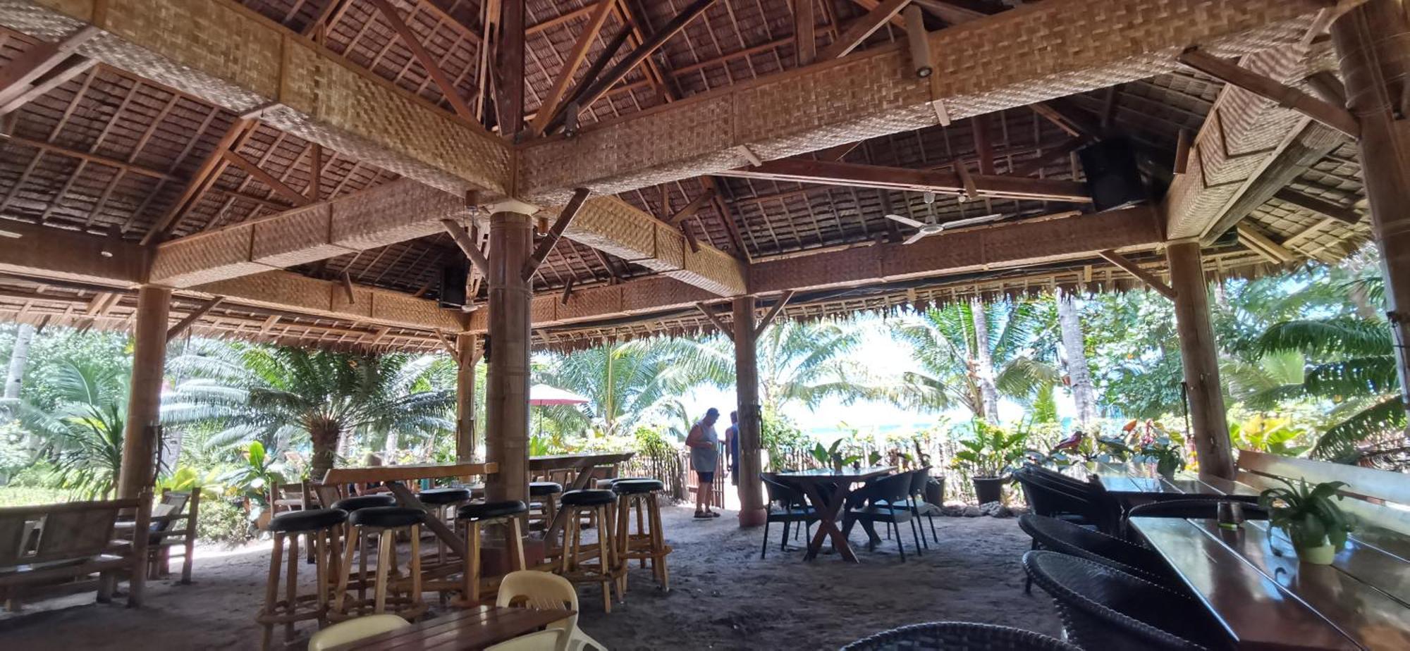 Sulu Sunset Beach Resort Nauhang Exterior photo
